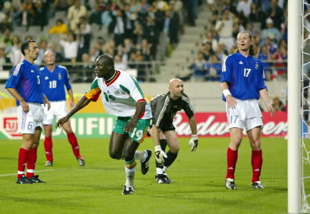 1st-3-france-senegal-pape-bouba-celebrates.jpg